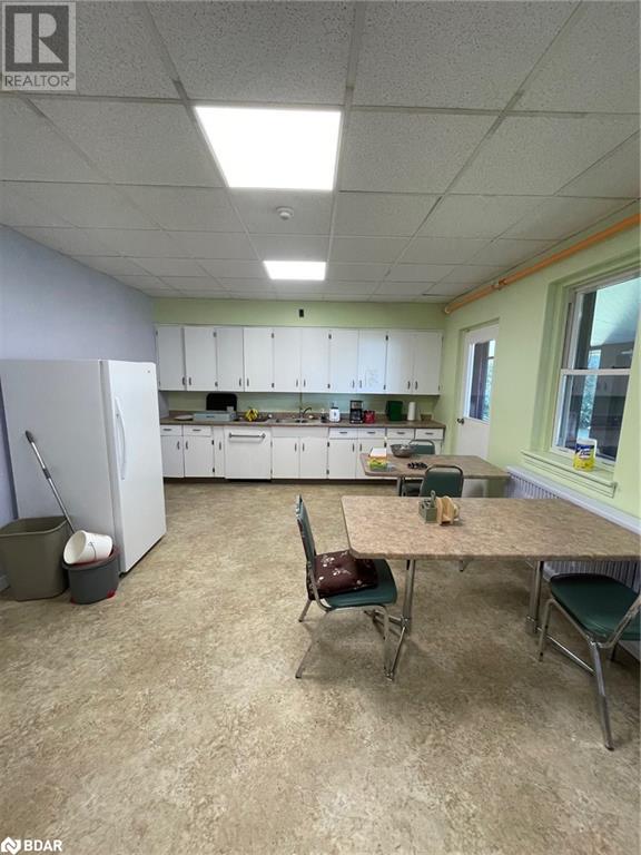 39 Poyntz Street, Penetanguishene, Ontario  L9M 1N5 - Photo 6 - 40681159