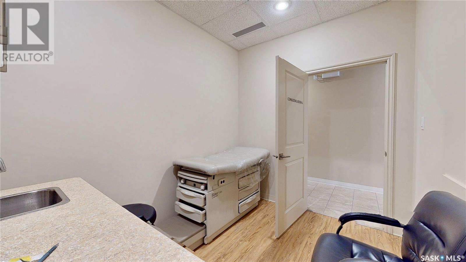 400 Dewdney Avenue, Regina, Saskatchewan  S4N 0E9 - Photo 28 - SK995702