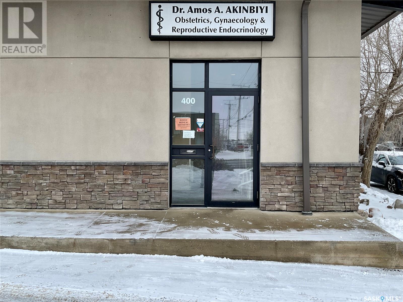 400 Dewdney Avenue, Regina, Saskatchewan  S4N 0E9 - Photo 3 - SK995702