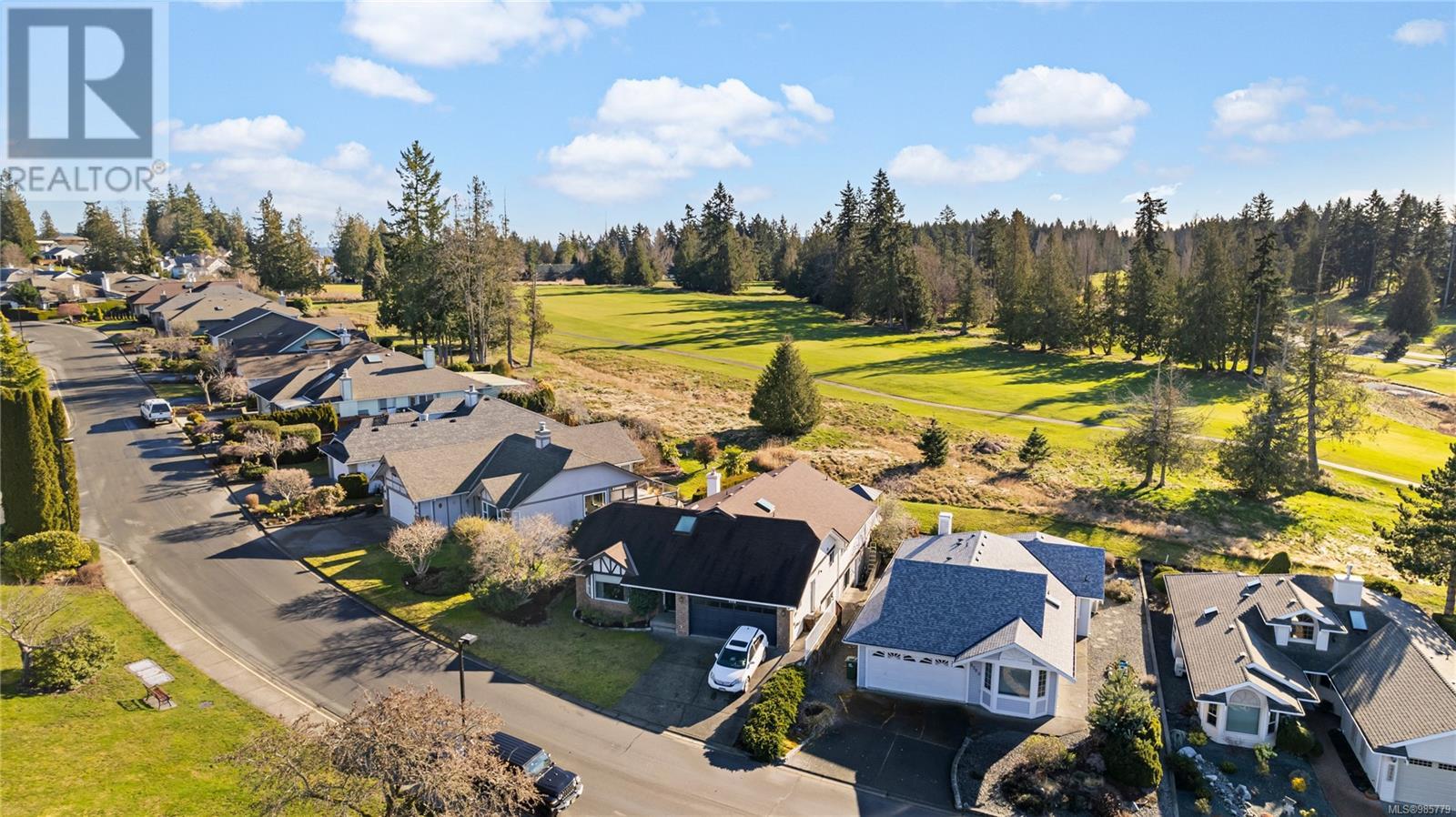 Property at 3718 Arbutus Dr N image 2
