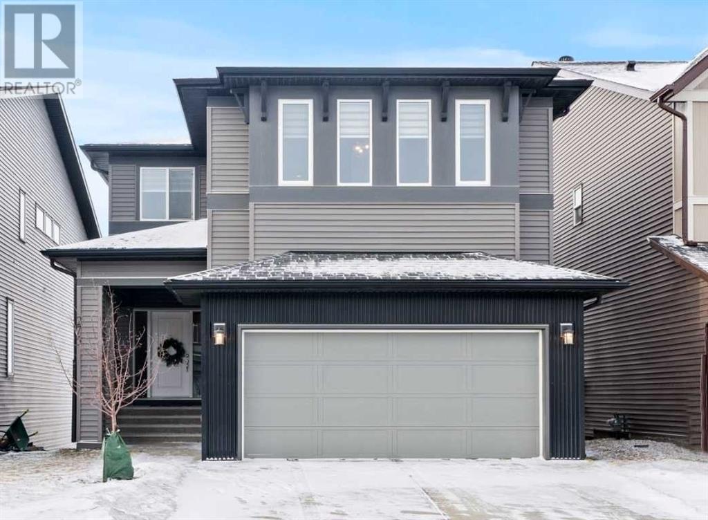 275 Lucas Way Nw, Calgary, Alberta  T3P 0R5 - Photo 3 - A2188824