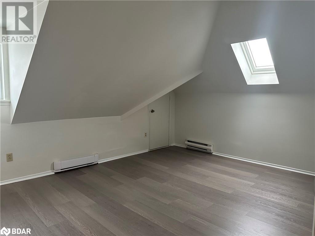 105 Collier Street, Barrie, Ontario  L4M 1H2 - Photo 6 - 40697661