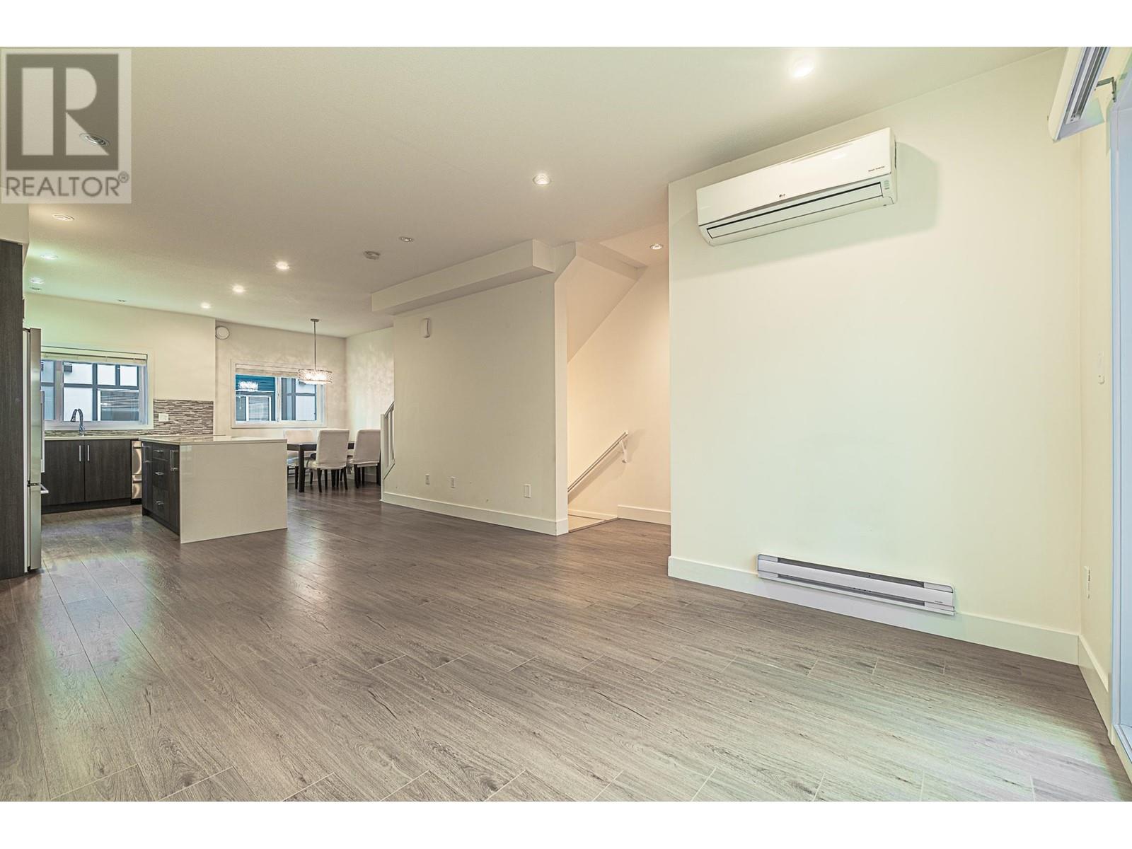 Listing Picture 15 of 36 : 17 9680 ALEXANDRA ROAD, Richmond / 烈治文 - 魯藝地產 Yvonne Lu Group - MLS Medallion Club Member