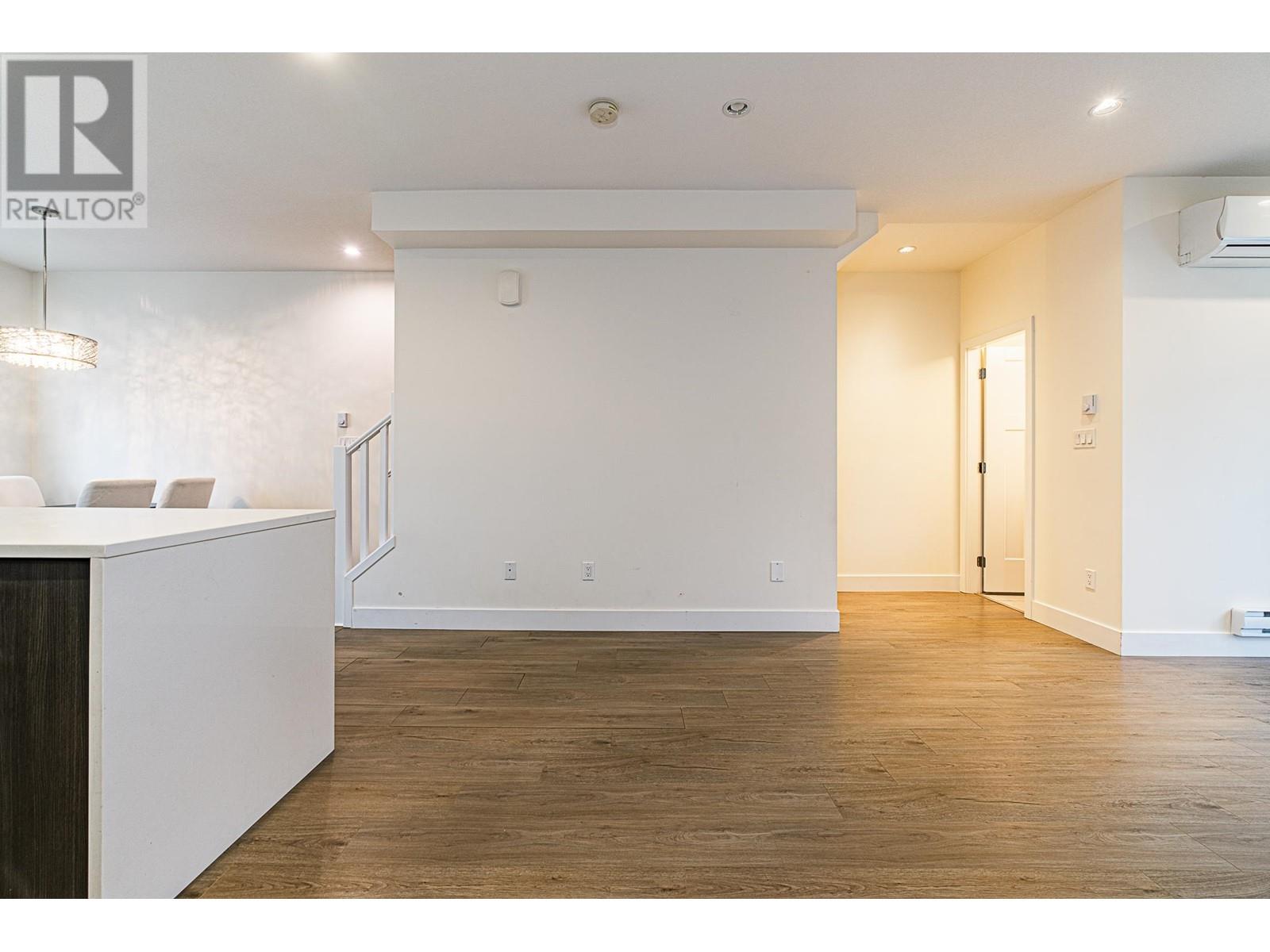 Listing Picture 14 of 36 : 17 9680 ALEXANDRA ROAD, Richmond / 烈治文 - 魯藝地產 Yvonne Lu Group - MLS Medallion Club Member