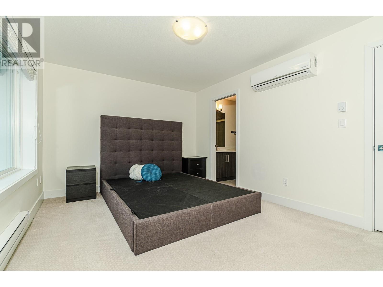 Listing Picture 17 of 36 : 17 9680 ALEXANDRA ROAD, Richmond / 烈治文 - 魯藝地產 Yvonne Lu Group - MLS Medallion Club Member