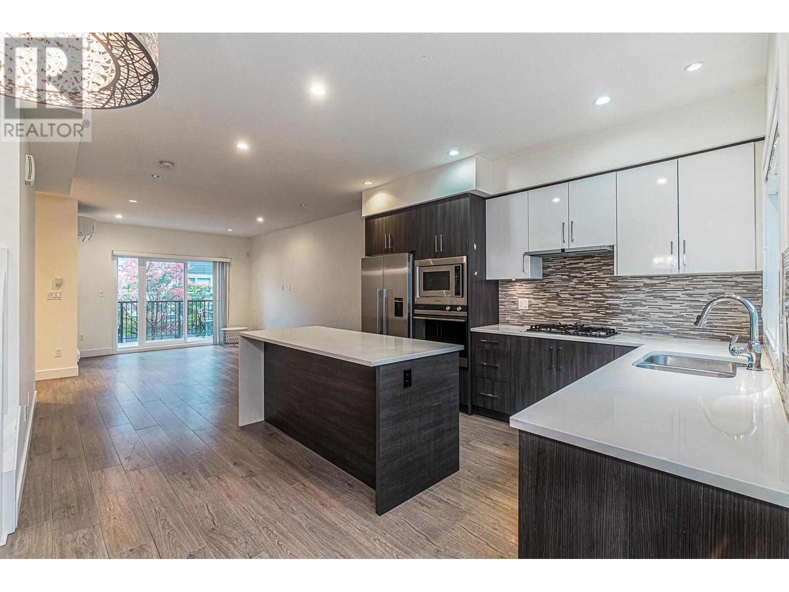 Listing Picture 7 of 36 : 17 9680 ALEXANDRA ROAD, Richmond / 烈治文 - 魯藝地產 Yvonne Lu Group - MLS Medallion Club Member