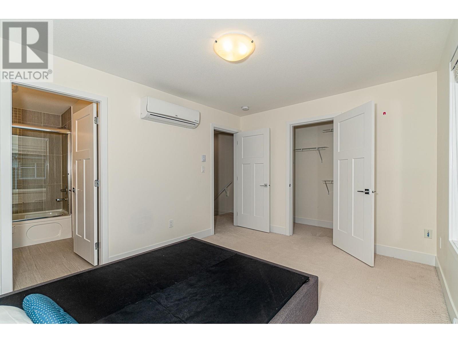 Listing Picture 18 of 36 : 17 9680 ALEXANDRA ROAD, Richmond / 烈治文 - 魯藝地產 Yvonne Lu Group - MLS Medallion Club Member