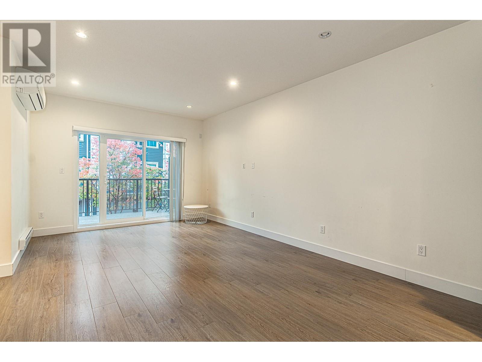 Listing Picture 12 of 36 : 17 9680 ALEXANDRA ROAD, Richmond / 烈治文 - 魯藝地產 Yvonne Lu Group - MLS Medallion Club Member