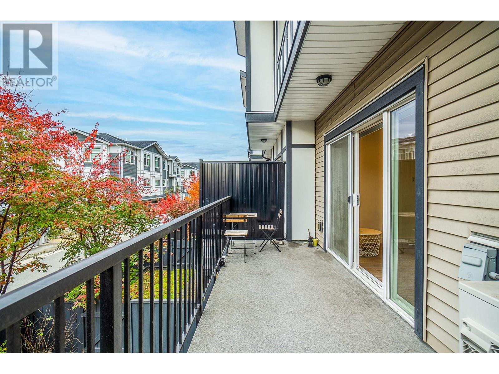 Listing Picture 30 of 36 : 17 9680 ALEXANDRA ROAD, Richmond / 烈治文 - 魯藝地產 Yvonne Lu Group - MLS Medallion Club Member