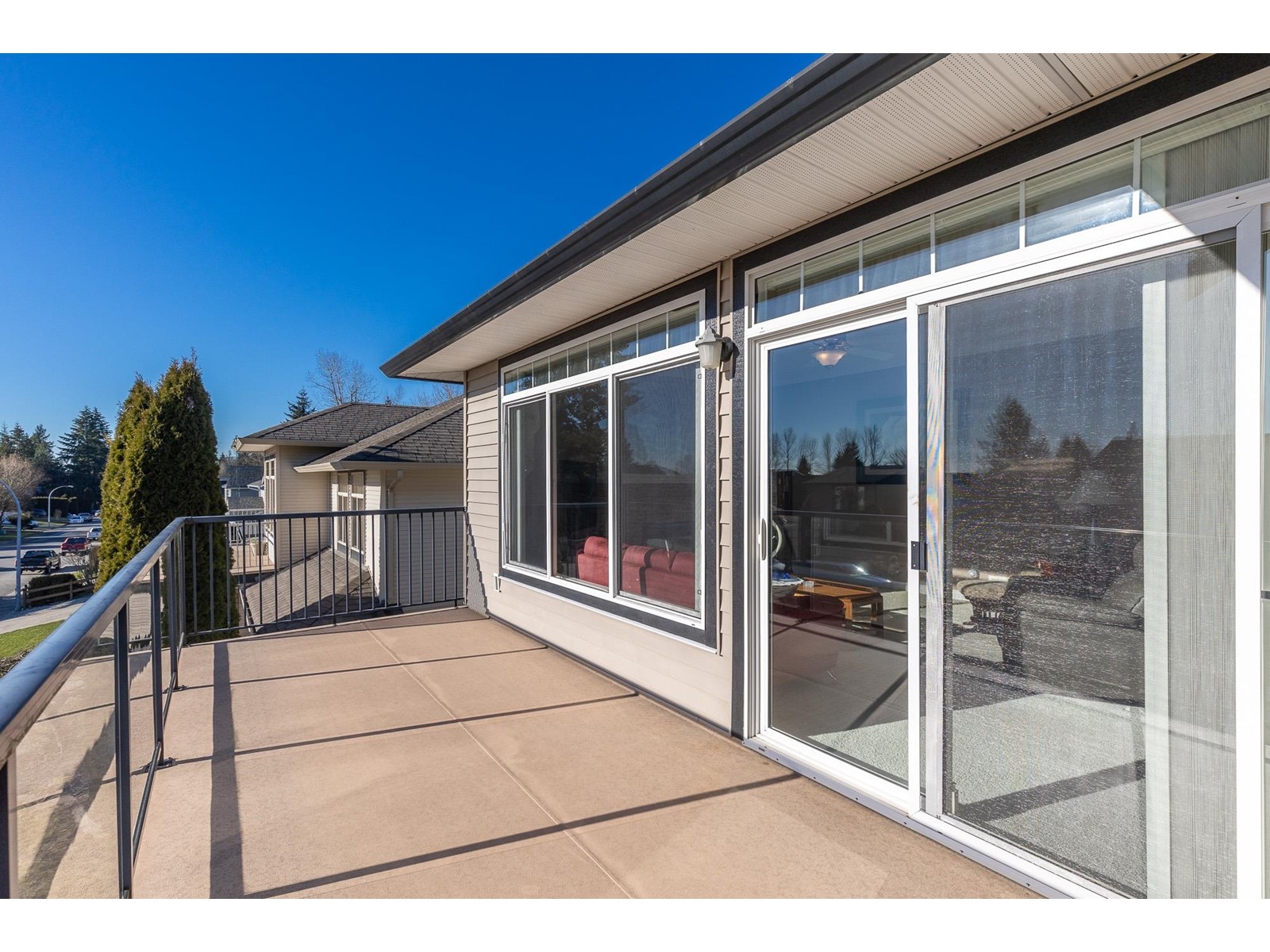 32415 Badger Avenue, Mission, British Columbia  V2V 5H8 - Photo 8 - R2962186