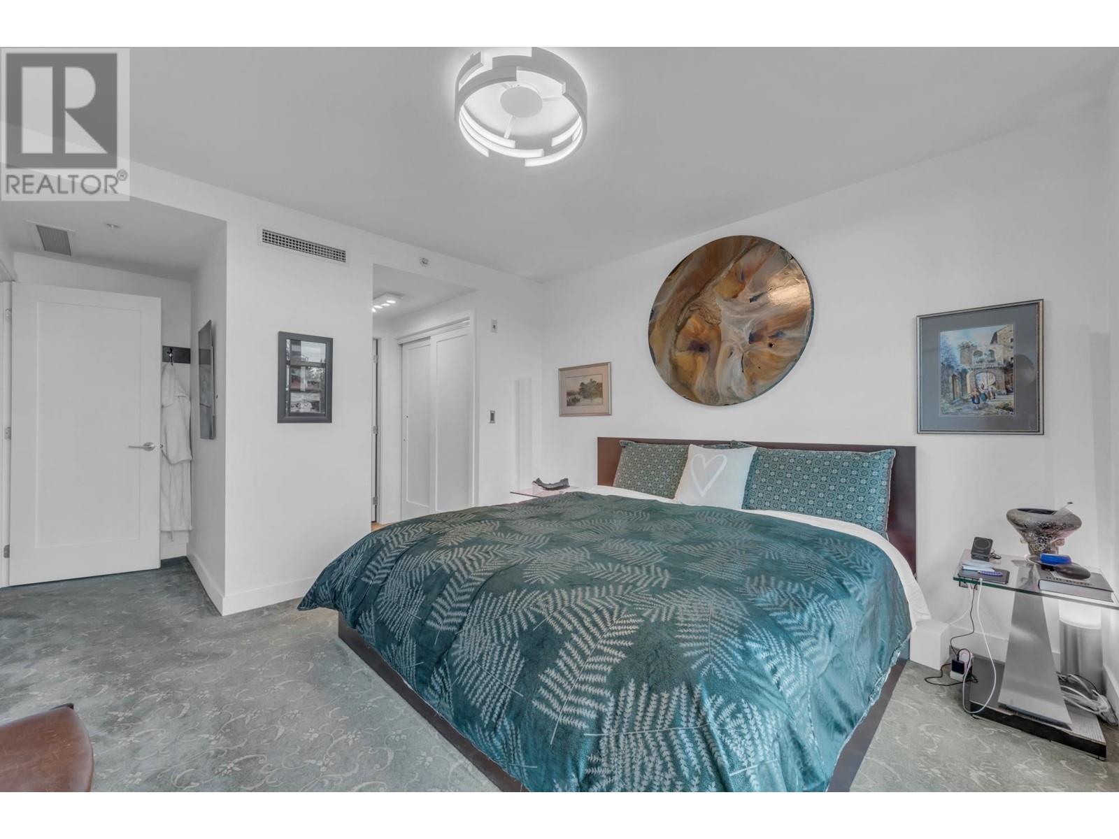 Listing Picture 31 of 40 : 105 3595 W 18TH AVENUE, Vancouver / 溫哥華 - 魯藝地產 Yvonne Lu Group - MLS Medallion Club Member