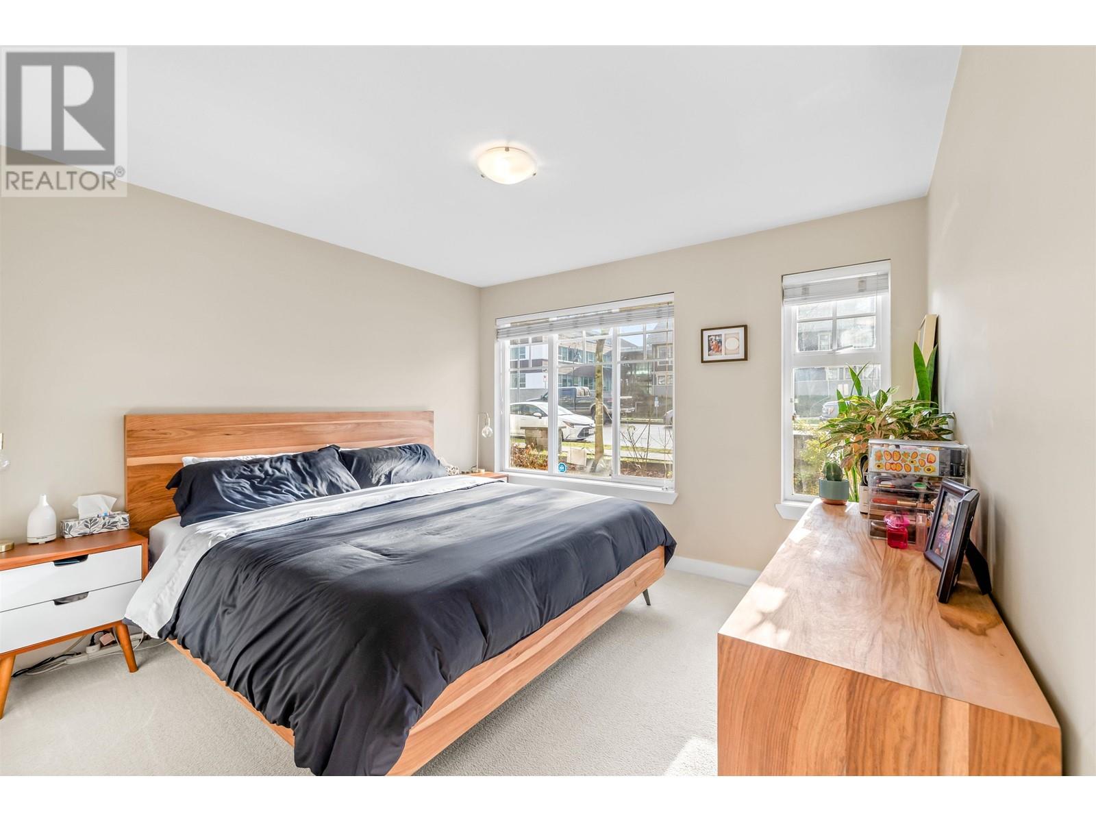 Listing Picture 20 of 32 : 202 4025 NORFOLK STREET, Burnaby / 本拿比 - 魯藝地產 Yvonne Lu Group - MLS Medallion Club Member