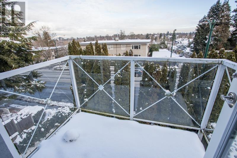 Listing Picture 22 of 27 : 301 1023 WOLFE AVENUE, Vancouver / 溫哥華 - 魯藝地產 Yvonne Lu Group - MLS Medallion Club Member