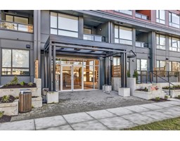 W205 13838 108 AVENUE, Surrey, British Columbia