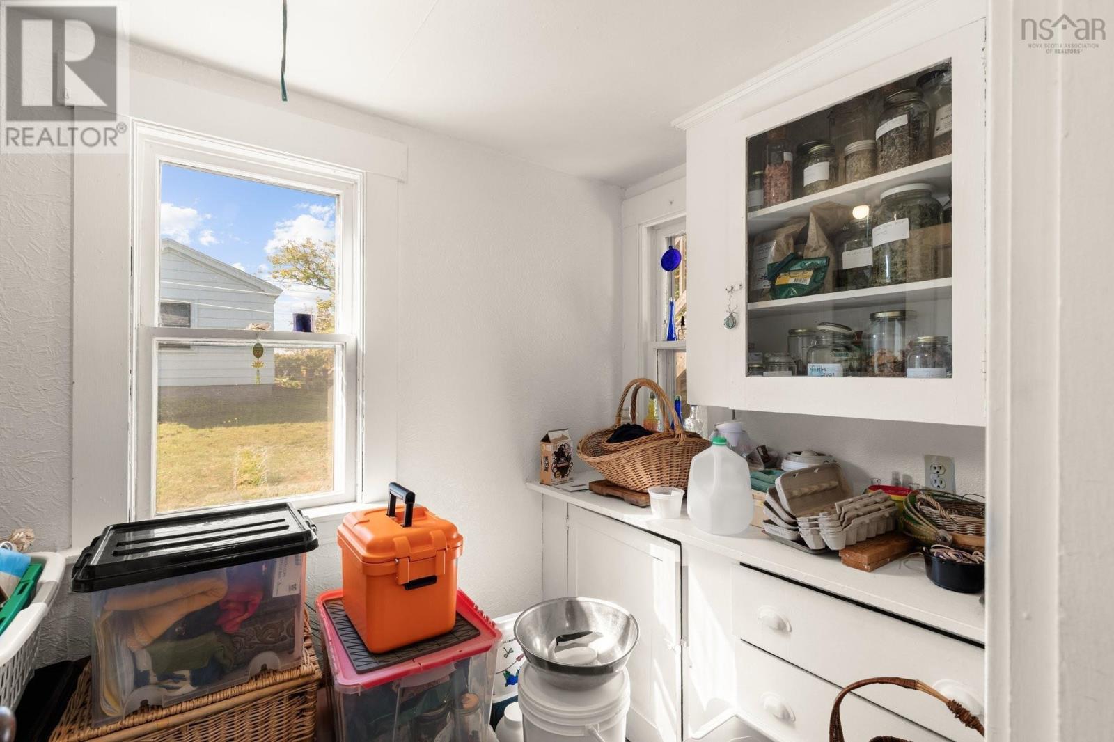 94 Hopson Street, Lunenburg, Nova Scotia  B0J 2C0 - Photo 10 - 202502724