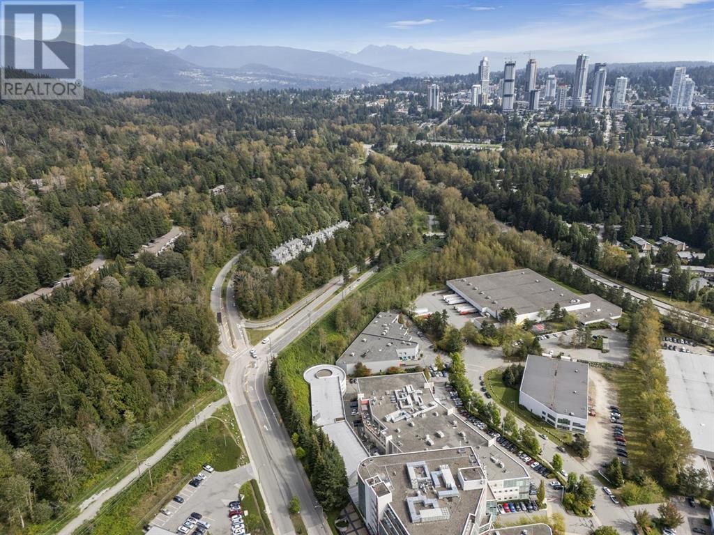 Listing Picture 40 of 40 : 9273 GOLDHURST TERRACE, Burnaby / 本拿比 - 魯藝地產 Yvonne Lu Group - MLS Medallion Club Member