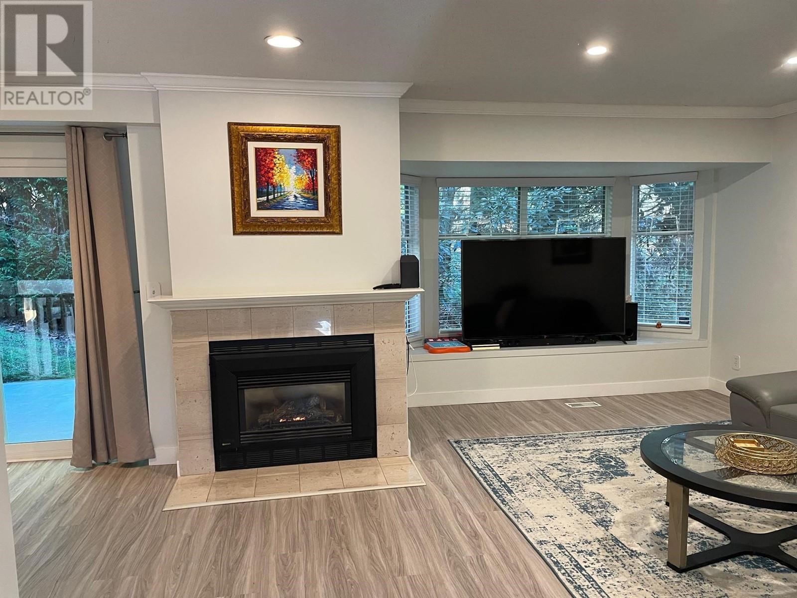 Listing Picture 3 of 40 : 9273 GOLDHURST TERRACE, Burnaby / 本拿比 - 魯藝地產 Yvonne Lu Group - MLS Medallion Club Member