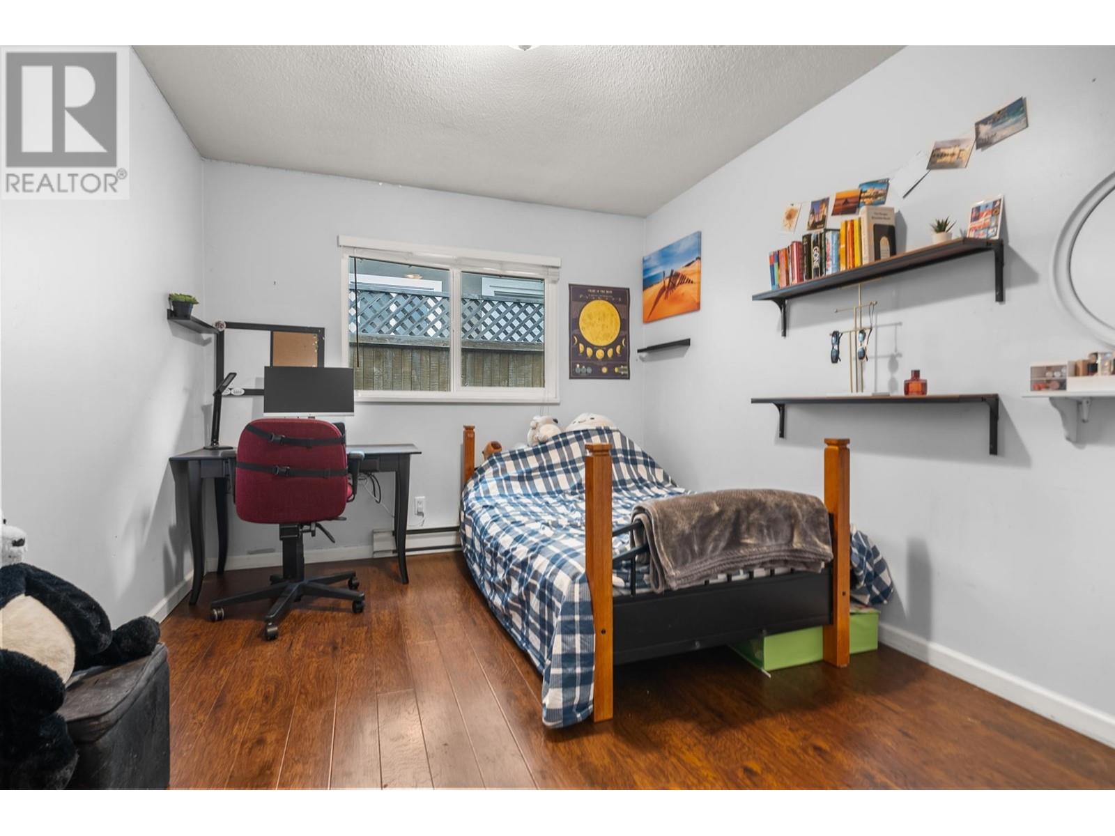 Listing Picture 18 of 38 : 5300 FRANCIS ROAD, Richmond / 烈治文 - 魯藝地產 Yvonne Lu Group - MLS Medallion Club Member