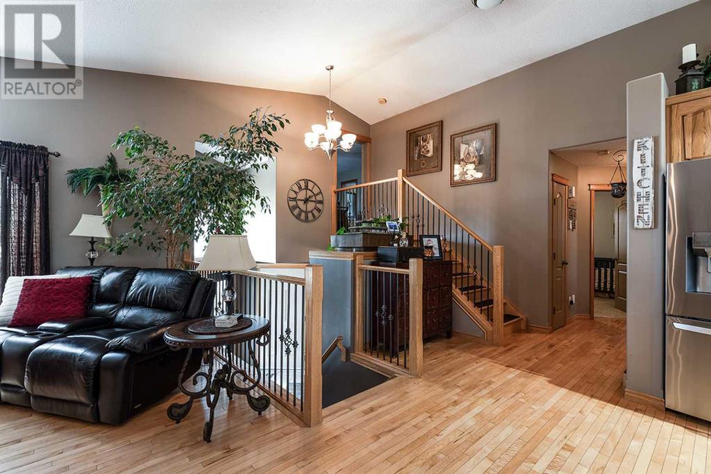 306 2 Avenue E, Oyen, Alberta  T0J 2J0 - Photo 15 - A2194081