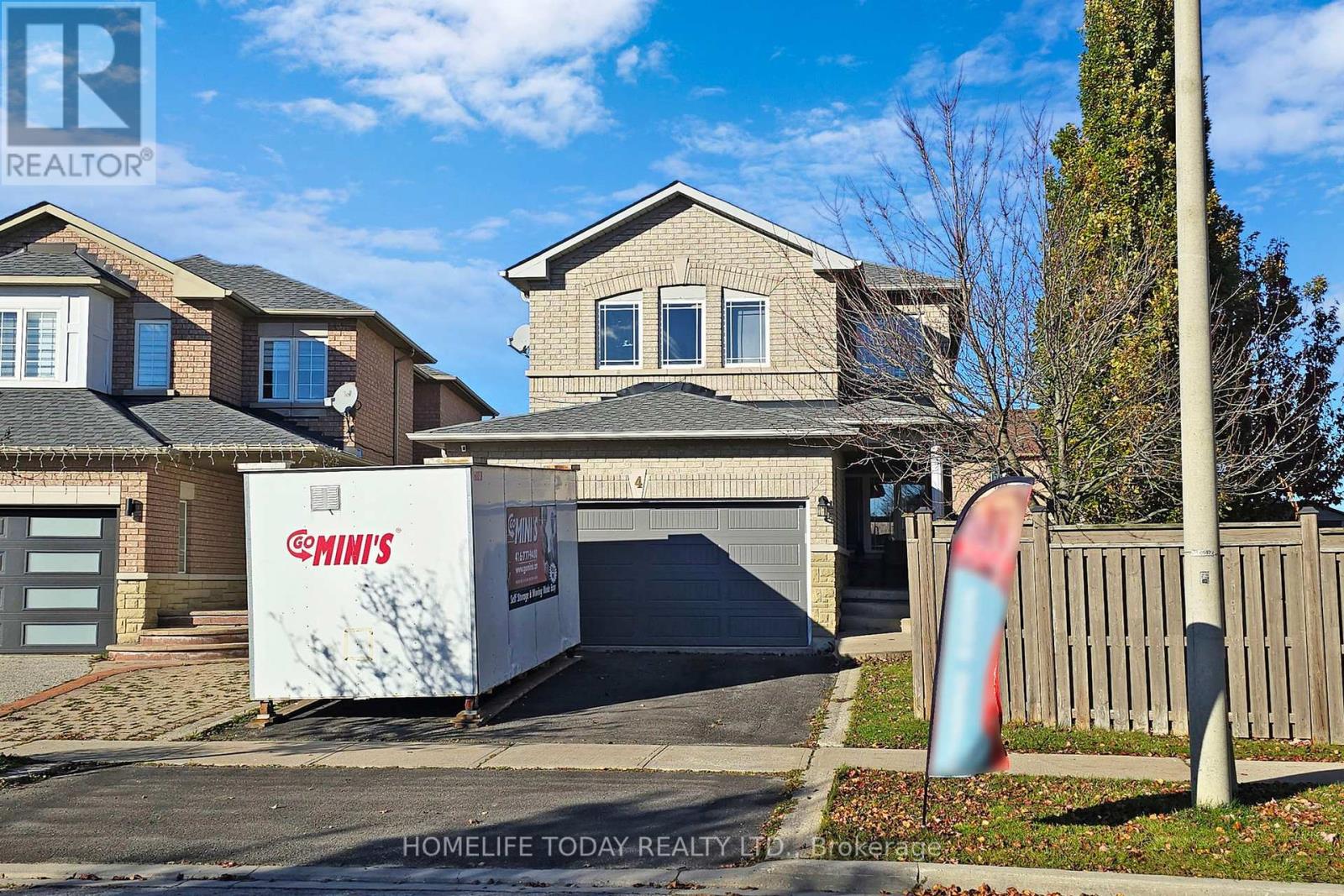 Property at 4 KALMAR CRESCENT image 2