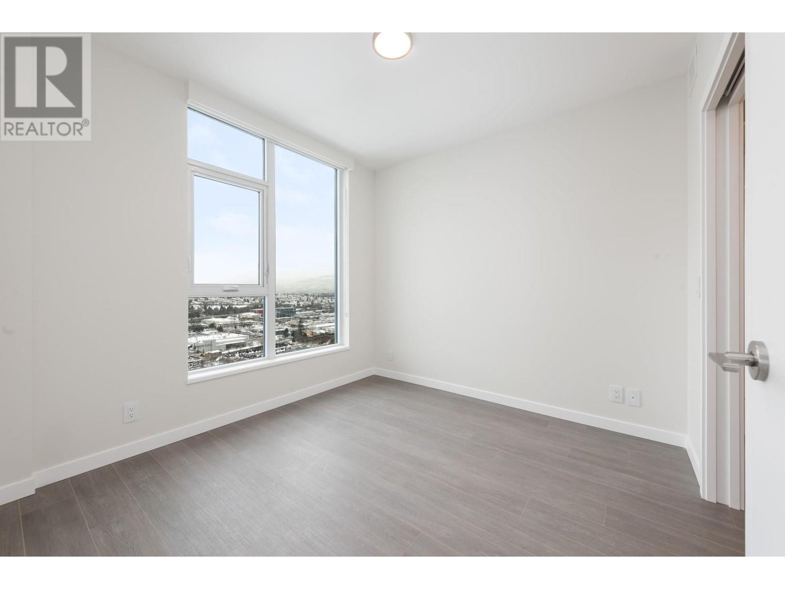 Listing Picture 12 of 39 : 2702 2108 GILMORE AVENUE, Burnaby / 本拿比 - 魯藝地產 Yvonne Lu Group - MLS Medallion Club Member