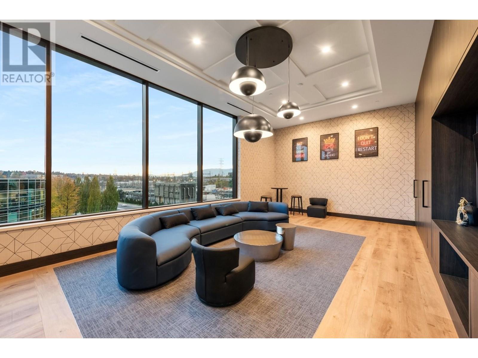Listing Picture 37 of 39 : 2702 2108 GILMORE AVENUE, Burnaby / 本拿比 - 魯藝地產 Yvonne Lu Group - MLS Medallion Club Member
