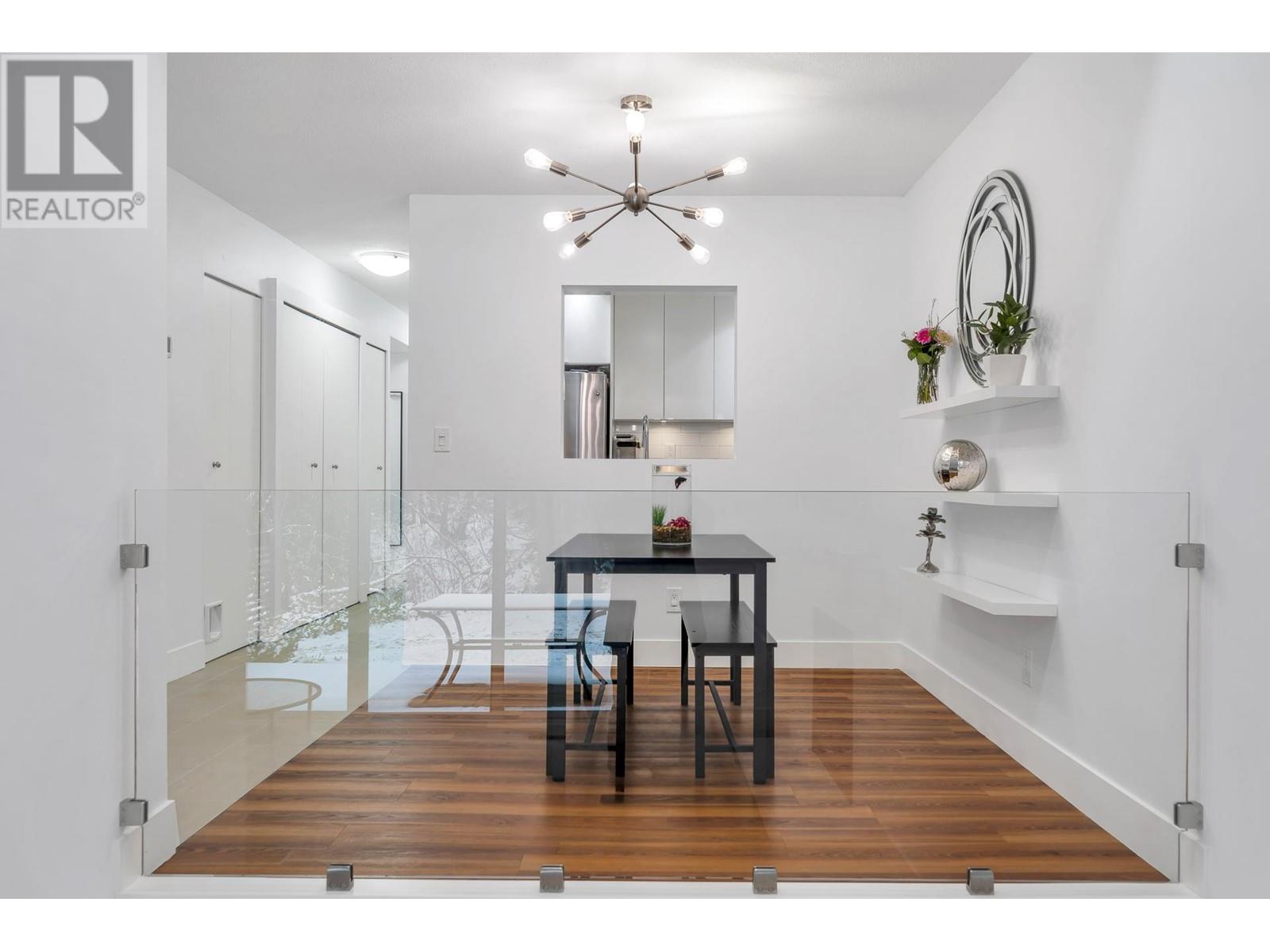 8577 Flowering Place, Burnaby, British Columbia  V5A 4B4 - Photo 14 - R2966027
