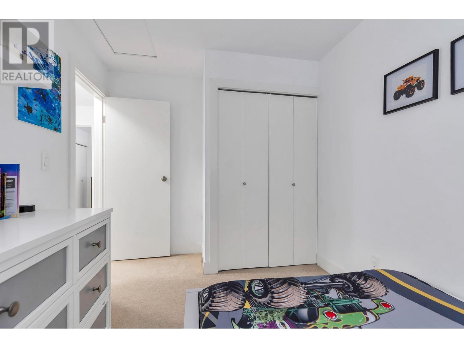 8577 Flowering Place, Burnaby, British Columbia  V5A 4B4 - Photo 27 - R2966027