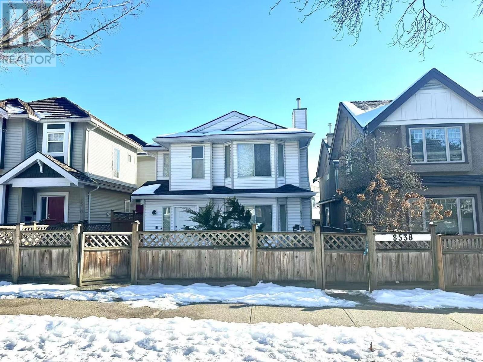 8538 FREMLIN STREET, vancouver, British Columbia