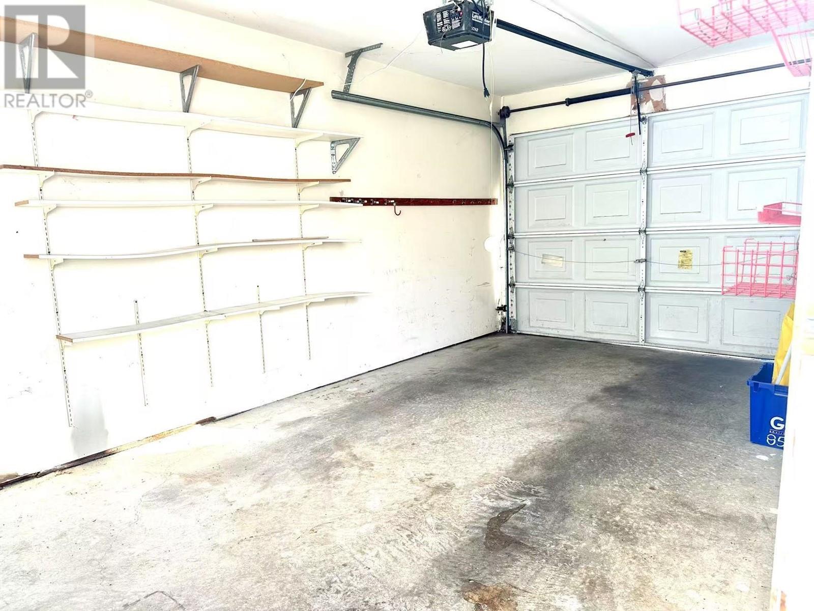 8538 Fremlin Street, Vancouver, British Columbia  V6P 3X2 - Photo 17 - R2966045