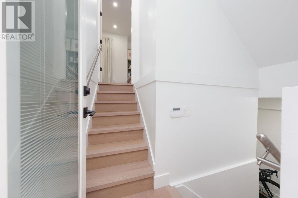 749 E 39th Avenue, Vancouver, British Columbia  V5W 1K5 - Photo 17 - R2965758