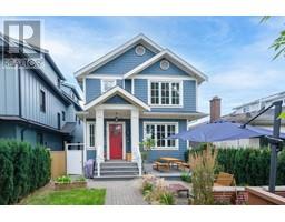 749 E 39TH AVENUE, Vancouver, British Columbia