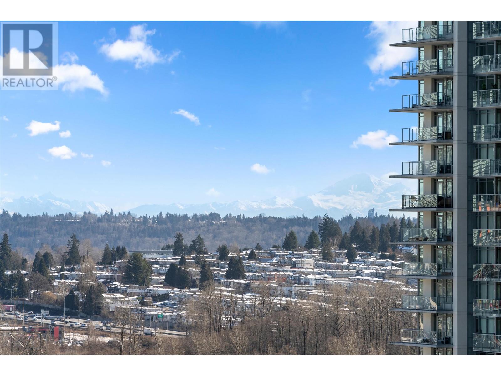 Listing Picture 31 of 40 : 2005 4250 DAWSON STREET, Burnaby / 本拿比 - 魯藝地產 Yvonne Lu Group - MLS Medallion Club Member