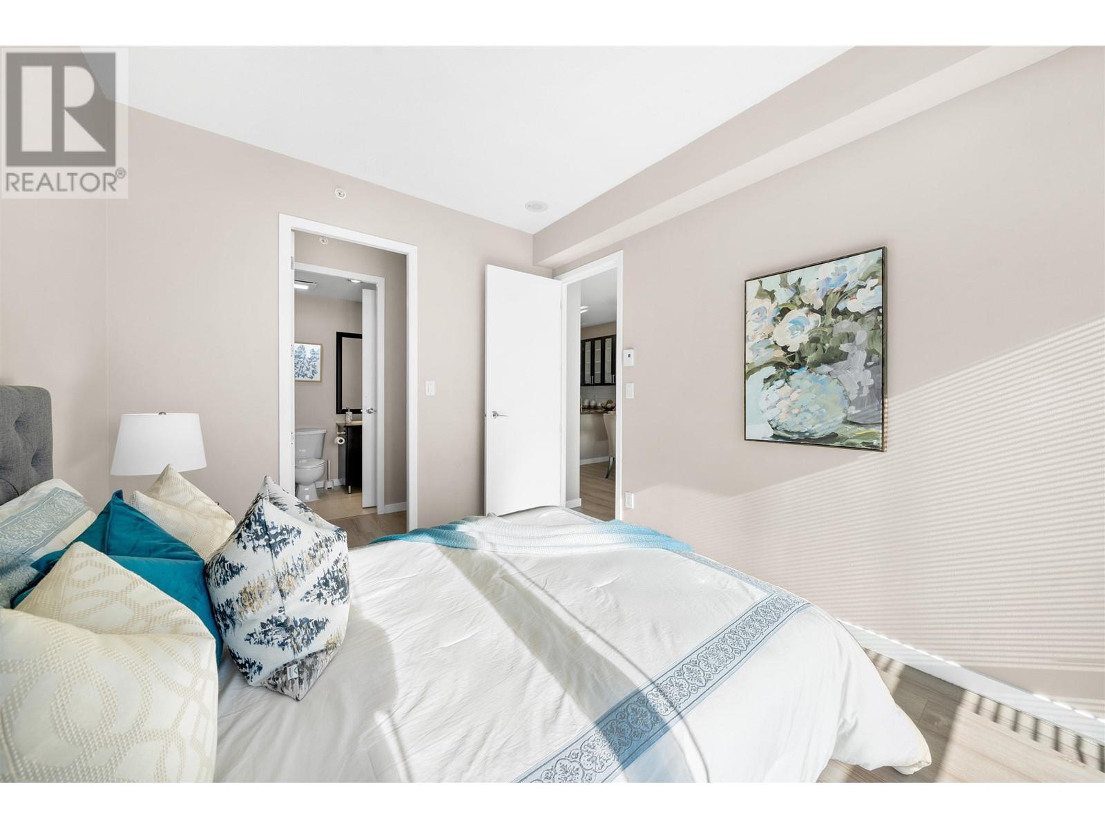 Listing Picture 20 of 40 : 2005 4250 DAWSON STREET, Burnaby / 本拿比 - 魯藝地產 Yvonne Lu Group - MLS Medallion Club Member