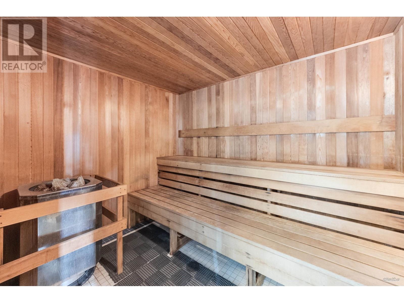 Listing Picture 21 of 25 : 1506 4398 BUCHANAN STREET, Burnaby / 本拿比 - 魯藝地產 Yvonne Lu Group - MLS Medallion Club Member