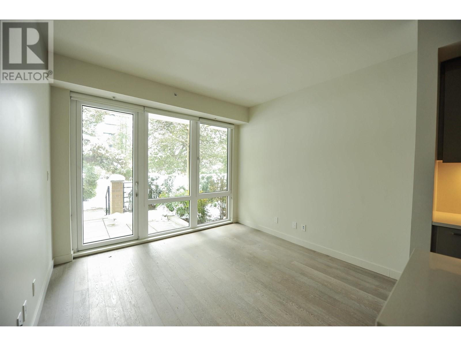 Listing Picture 2 of 29 : 103 4408 CAMBIE STREET, Vancouver / 溫哥華 - 魯藝地產 Yvonne Lu Group - MLS Medallion Club Member