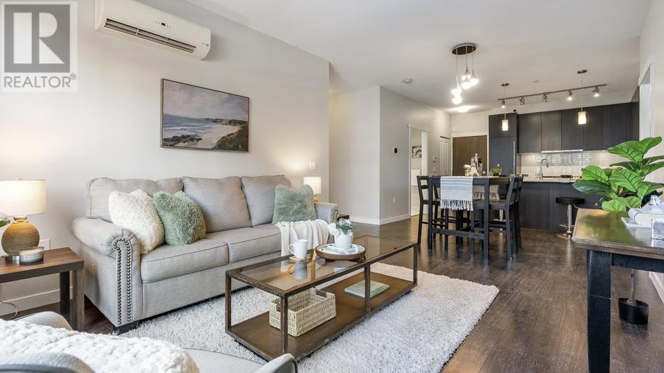 Listing Picture 6 of 40 : 108 9399 ALEXANDRA ROAD, Richmond / 烈治文 - 魯藝地產 Yvonne Lu Group - MLS Medallion Club Member