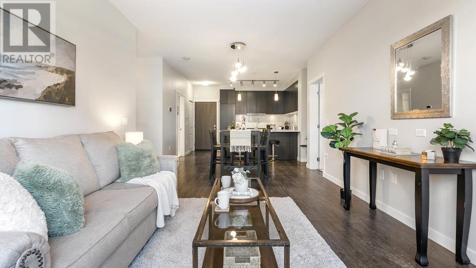 Listing Picture 5 of 40 : 108 9399 ALEXANDRA ROAD, Richmond / 烈治文 - 魯藝地產 Yvonne Lu Group - MLS Medallion Club Member
