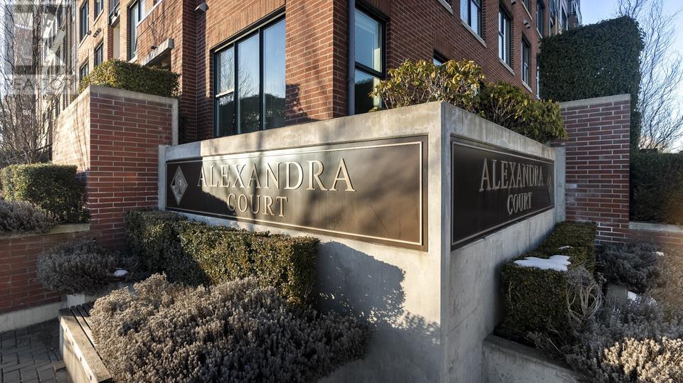 Listing Picture 39 of 40 : 108 9399 ALEXANDRA ROAD, Richmond / 烈治文 - 魯藝地產 Yvonne Lu Group - MLS Medallion Club Member