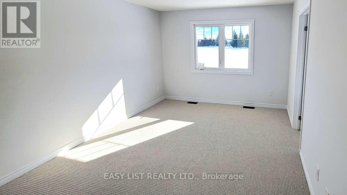 359 Rita's Avenue, Newmarket, Ontario  L3X 2N1 - Photo 14 - N11968636