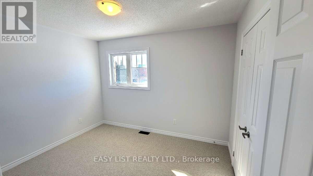 359 Rita's Avenue, Newmarket, Ontario  L3X 2N1 - Photo 21 - N11968636