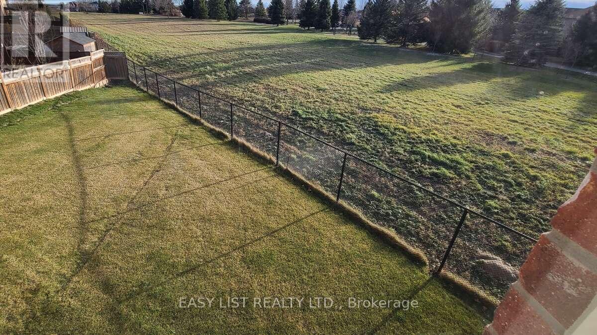 359 Rita's Avenue, Newmarket, Ontario  L3X 2N1 - Photo 6 - N11968636