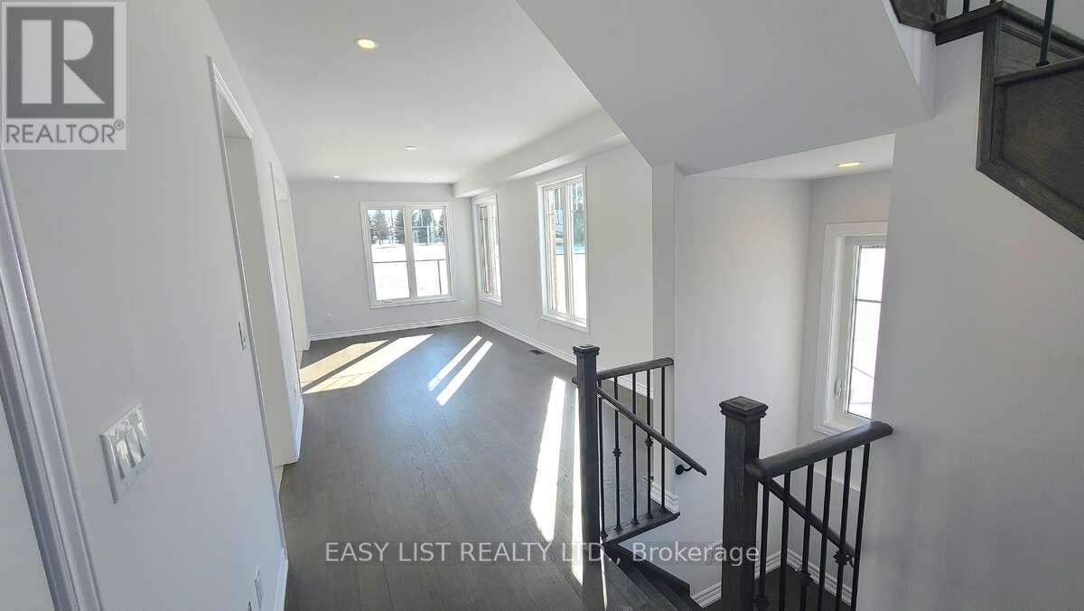 359 Rita's Avenue, Newmarket, Ontario  L3X 2N1 - Photo 7 - N11968636