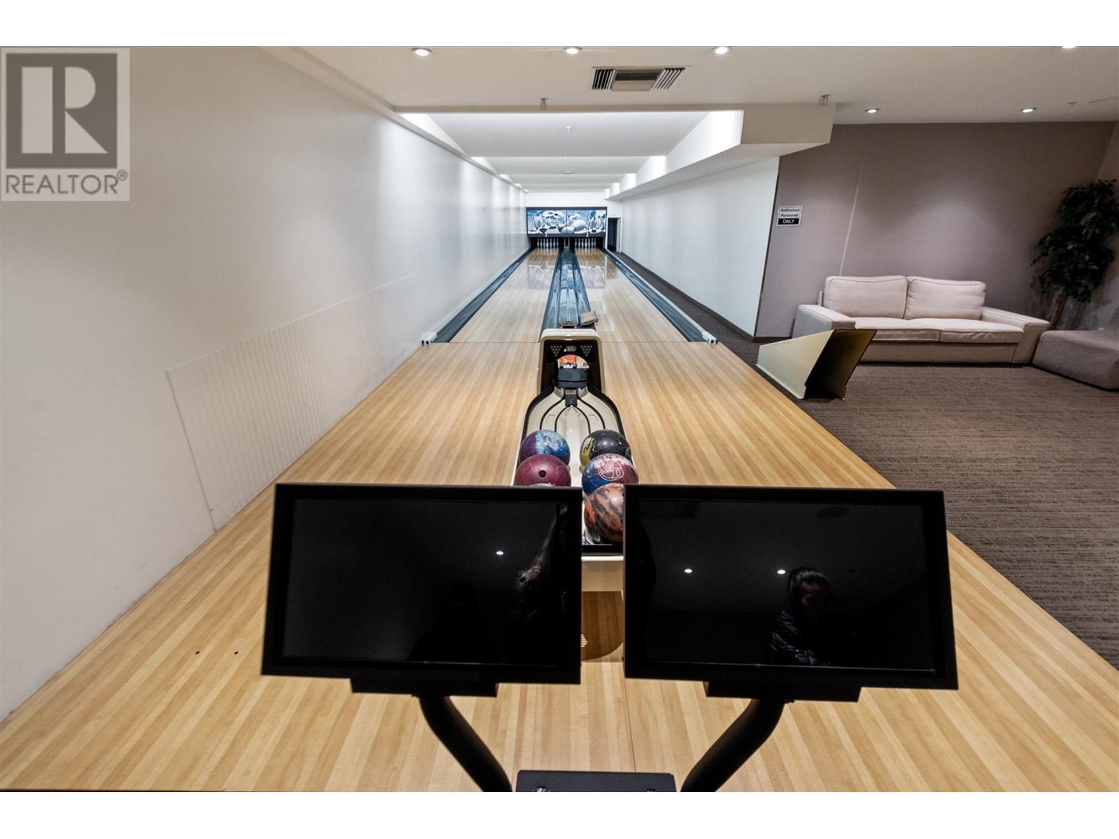 Listing Picture 19 of 31 : 1005 33 SMITHE STREET, Vancouver / 溫哥華 - 魯藝地產 Yvonne Lu Group - MLS Medallion Club Member