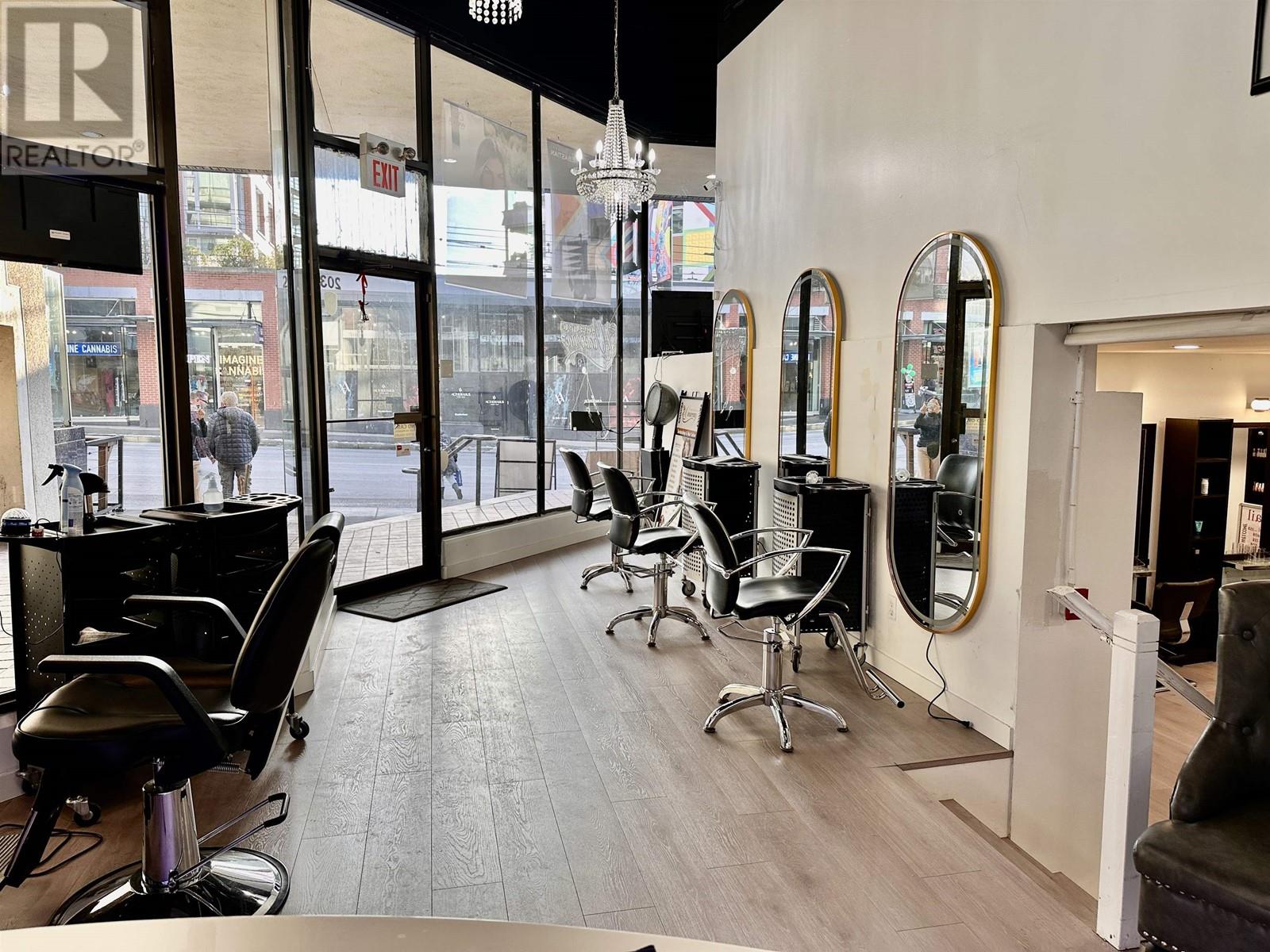 203 1789 DAVIE STREET, Vancouver