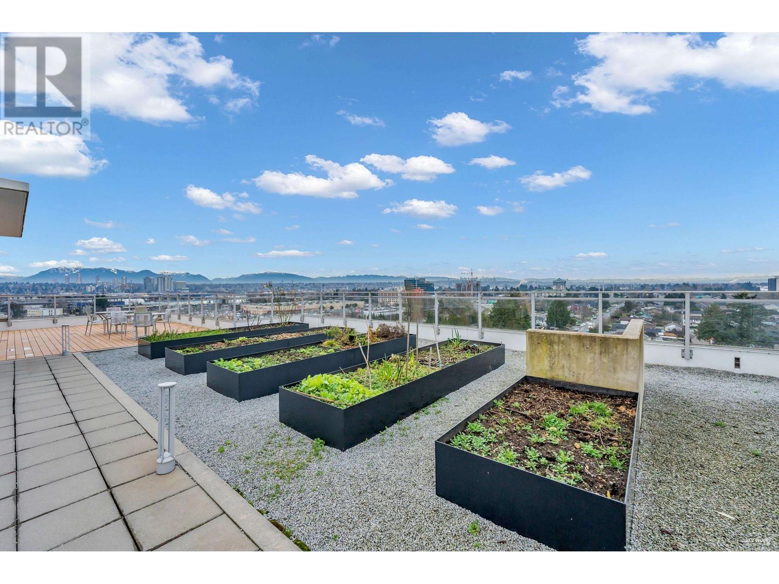 Listing Picture 40 of 40 : 1709 3233 KETCHESON ROAD, Richmond / 烈治文 - 魯藝地產 Yvonne Lu Group - MLS Medallion Club Member
