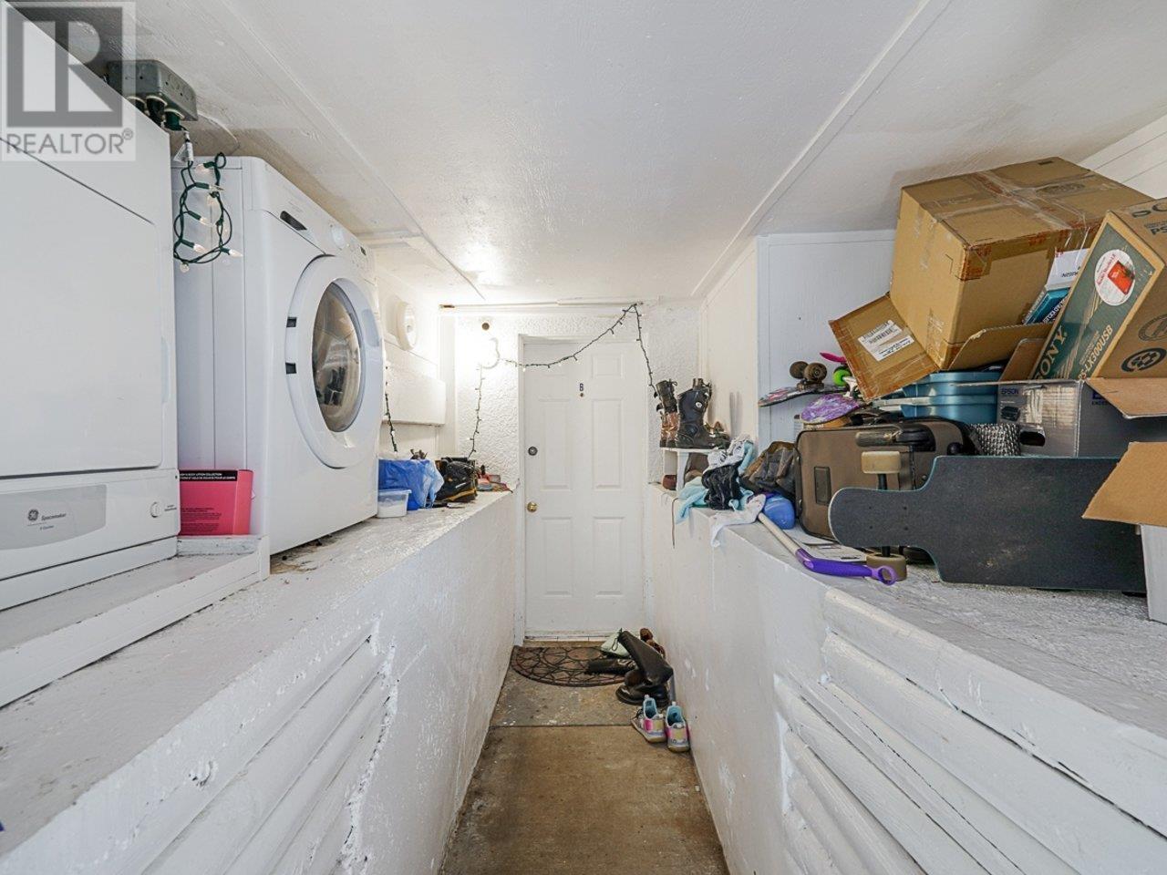 Listing Picture 15 of 21 : 4702 CLARENDON STREET, Vancouver / 溫哥華 - 魯藝地產 Yvonne Lu Group - MLS Medallion Club Member