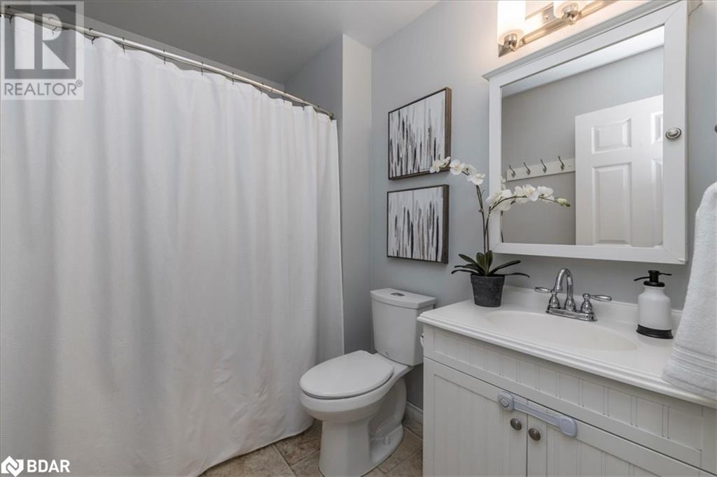 68 Draper Crescent, Barrie, Ontario  L4N 6B1 - Photo 17 - 40698207