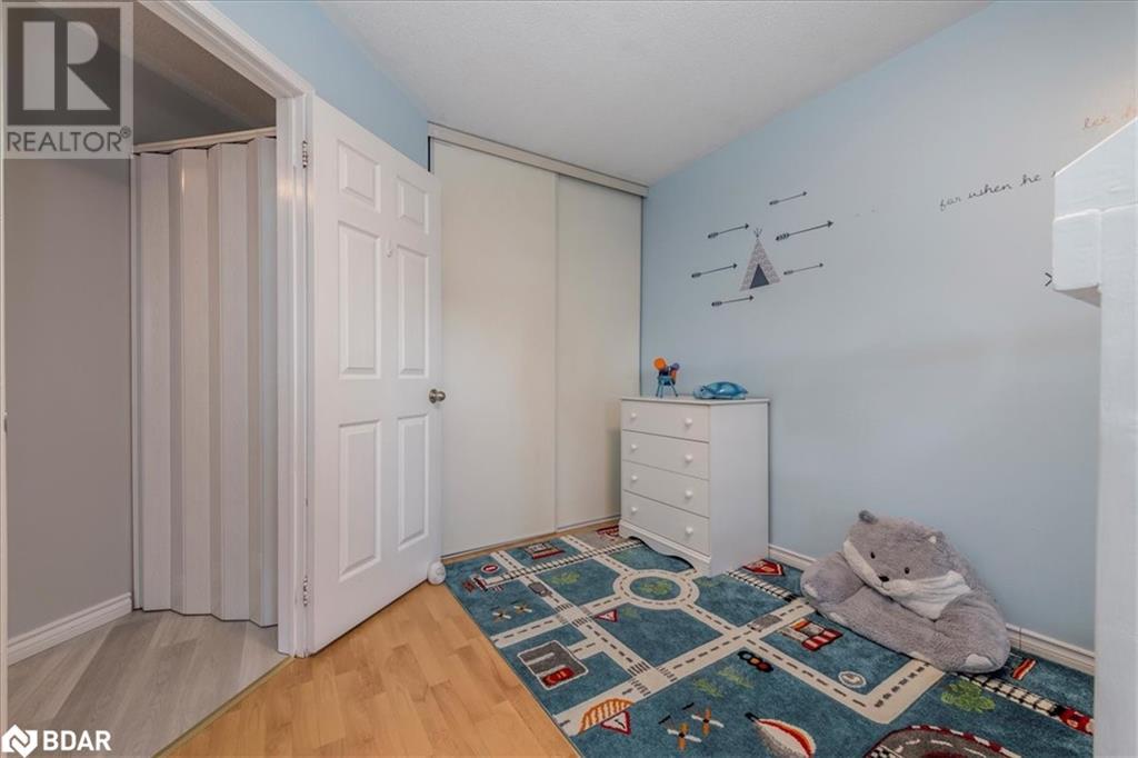 68 Draper Crescent, Barrie, Ontario  L4N 6B1 - Photo 19 - 40698207