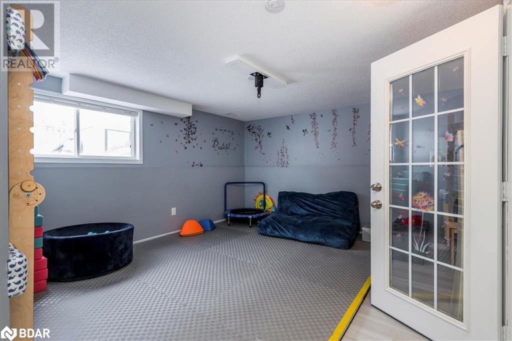 68 Draper Crescent, Barrie, Ontario  L4N 6B1 - Photo 20 - 40698207